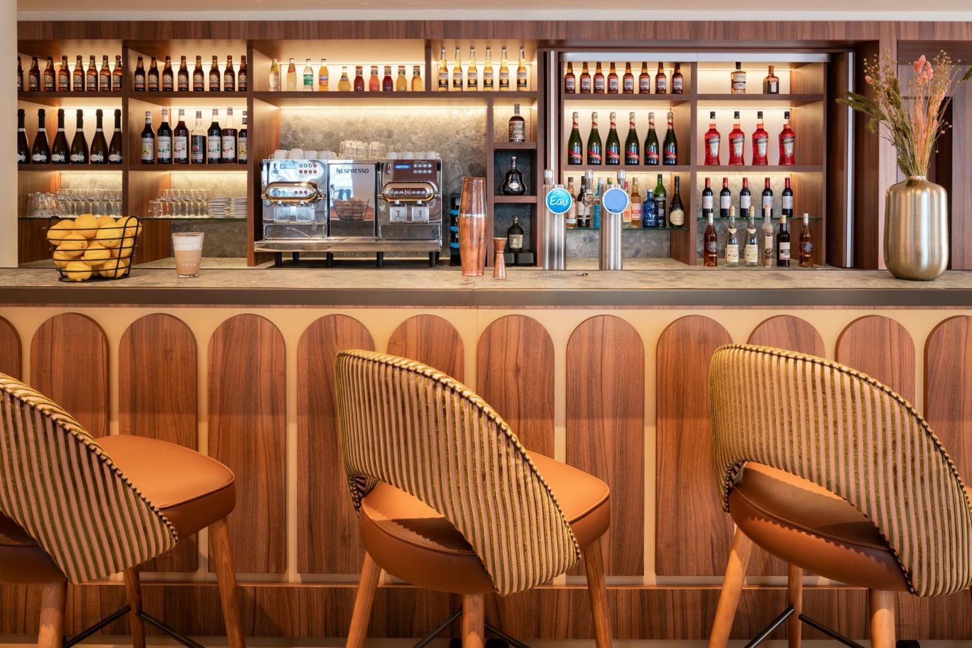 Novotel Paris La Defense 楠泰尔 外观 照片