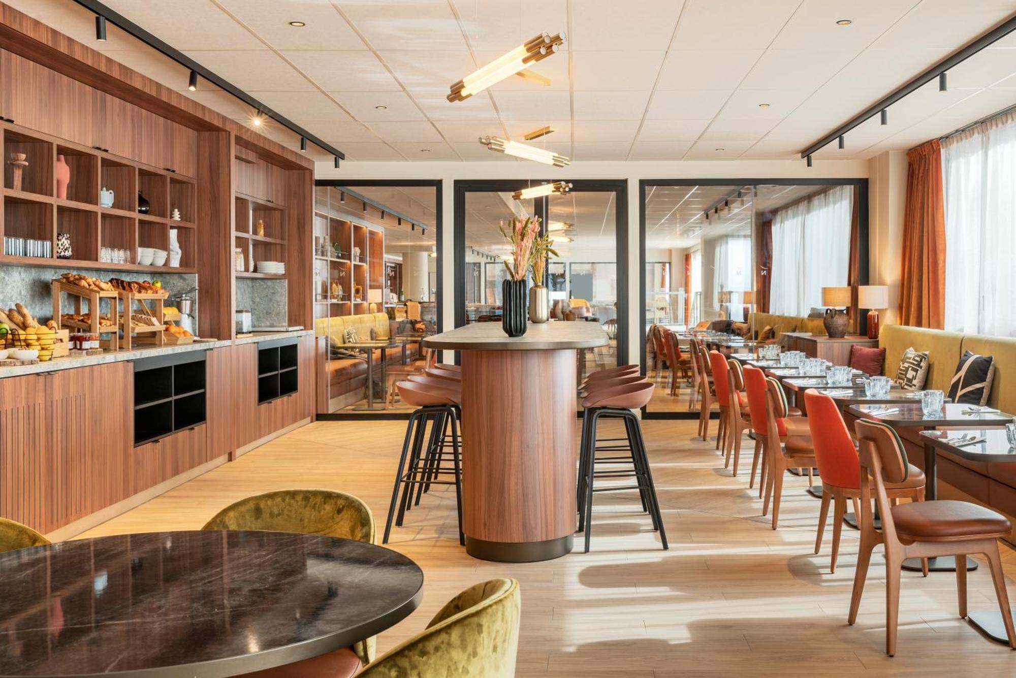 Novotel Paris La Defense 楠泰尔 外观 照片