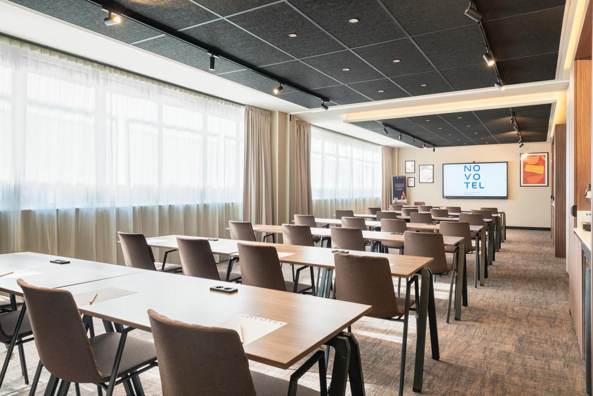 Novotel Paris La Defense 楠泰尔 外观 照片