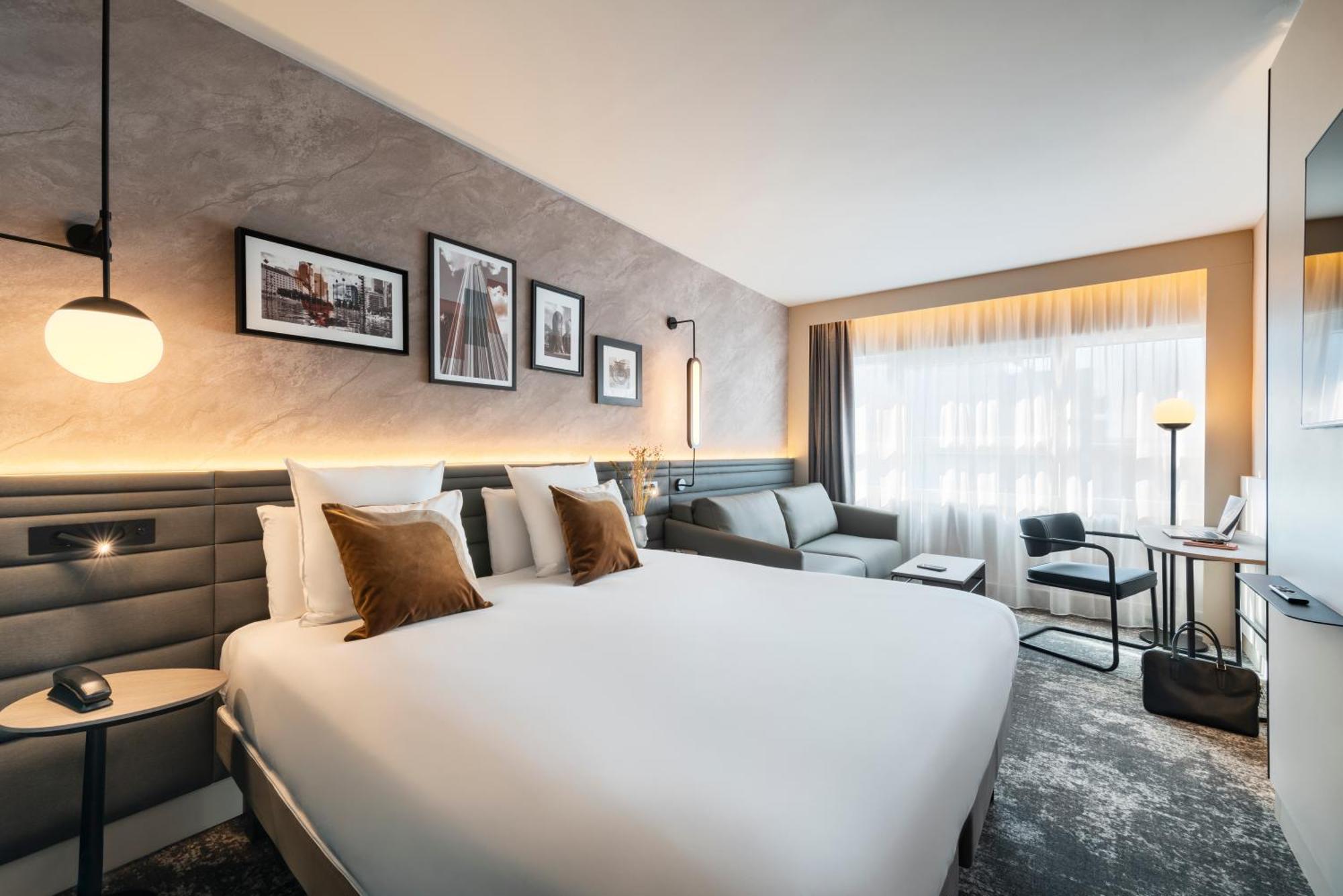 Novotel Paris La Defense 楠泰尔 外观 照片