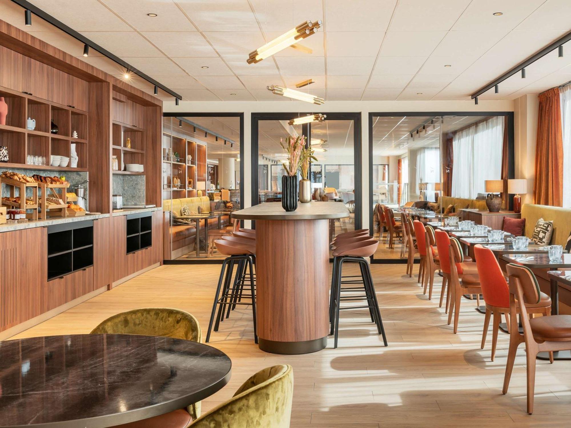 Novotel Paris La Defense 楠泰尔 外观 照片